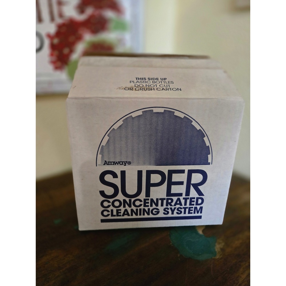 Vintage Amway Super Concentrated Cleaning System Box Set Zoom LOC See Spray